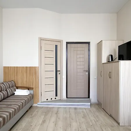 Doroshenka 25 * Lviv