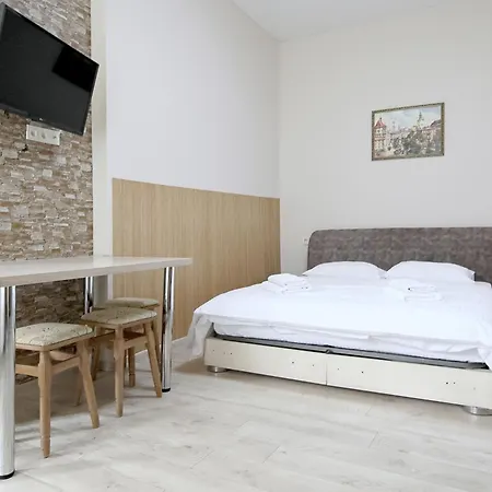 Apartment Doroshenka 25