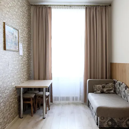 Doroshenka 25 * Lviv