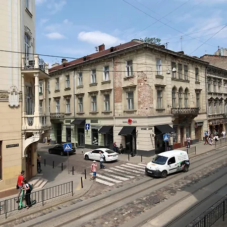 Apartment Doroshenka 25 Lviv